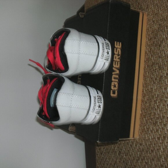 Converse All Star Street Sneaker Shoes Gray & Red 658140F youth size 13 with Box - Picture 3 of 3